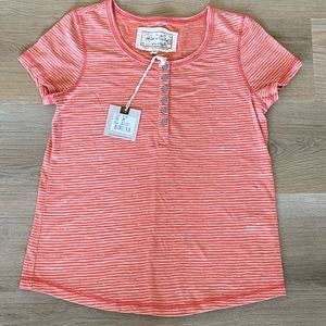 New short sleeve striped shirt